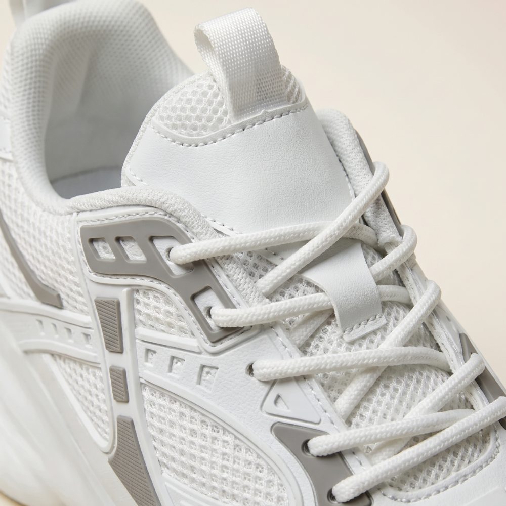 Luna | Boost your height (+2.4” +3.1” +3.9”)